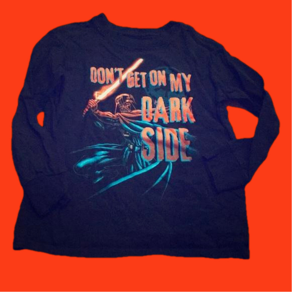 6/$20 Kid’s long sleeve Star Wars small tshirt